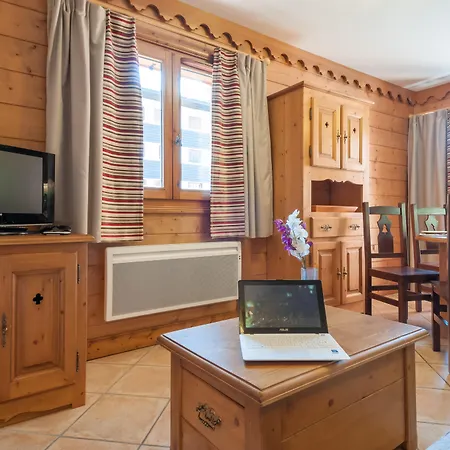 Pierre & Premium Les Fermes Du Soleil Aparthotel 4*
