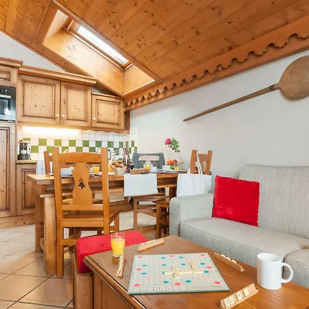 Pierre & Premium Les Fermes Du Soleil 4* לה קארו ד'ארש