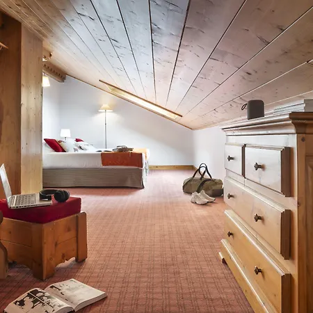 Pierre & Premium Les Fermes Du Soleil 4* Les Carroz d'Araches