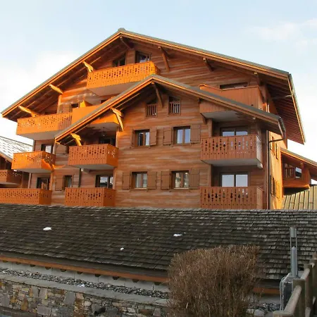 Pierre & Premium Les Fermes Du Soleil Aparthotel Les Carroz d'Araches